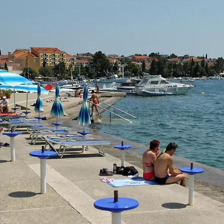 아파트 With Parking Space Selce, Crikvenica - 5366