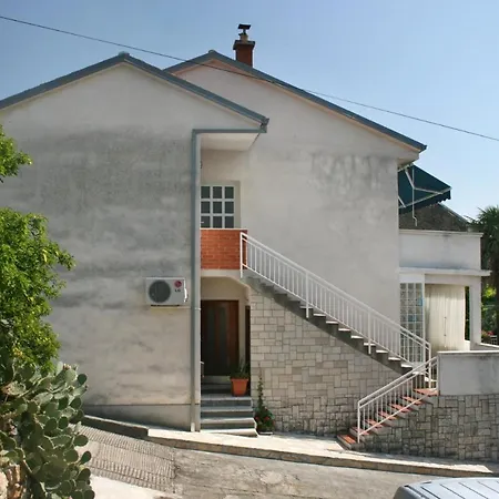 Apartments With A Parking Space Selce, Crikvenica - 5366 Apartment Selce