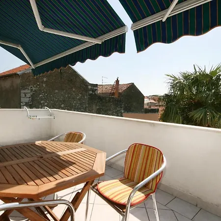 아파트 With Parking Space Selce, Crikvenica - 5366