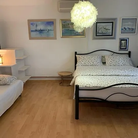 Apartments With A Parking Space Selce, Crikvenica - 5366 *