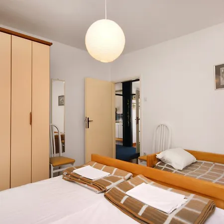 Apartments With A Parking Space Selce, Crikvenica - 5366 Selce
